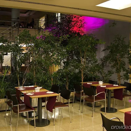 Vip Executive Entrecampos & Conference 4*