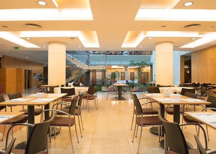 Vip Executive Entrecampos & Conference 4*