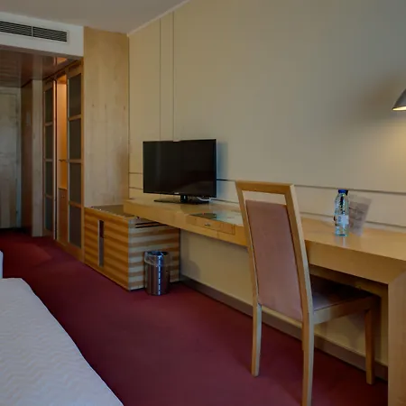 Vip Executive Entrecampos - Hotel&conference Hotel