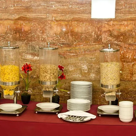 Otel Vip Executive Entrecampos & Conference